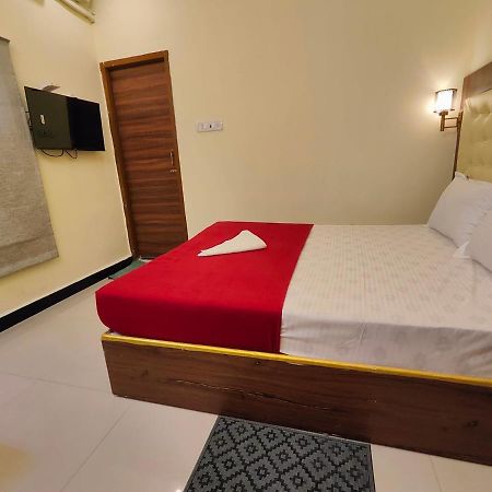 Hotel Comfort Канчипурам Экстерьер фото